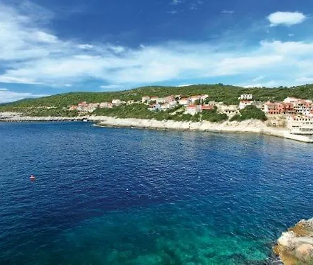 Apartman Yvone *